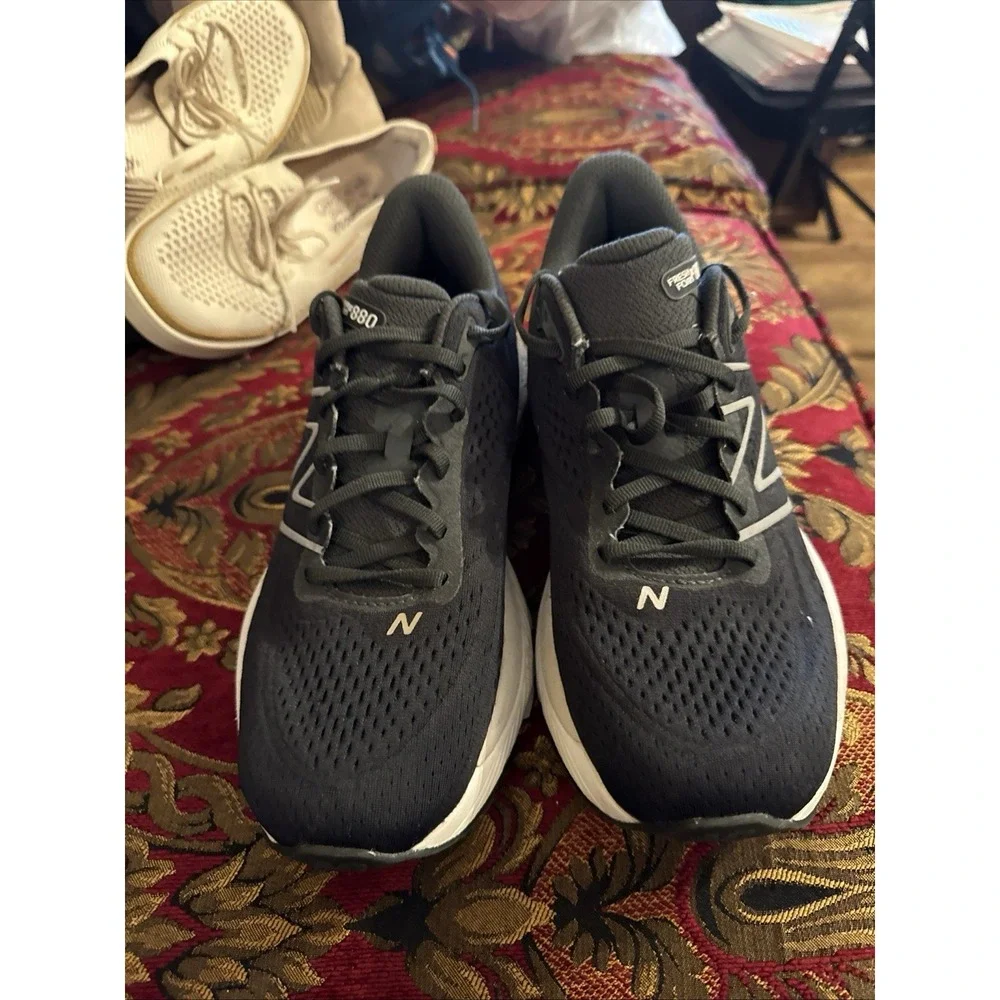 New Balance Fresh Foam 880v13 Women's Size 8.5 Running Shoes
